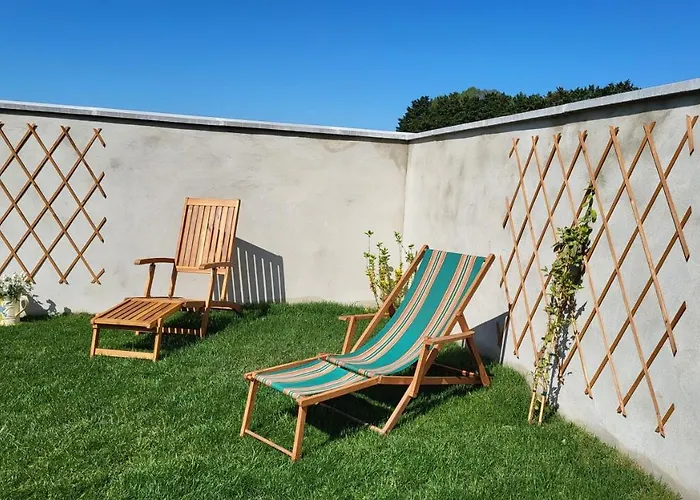 De La Roulotte De L'epine Dallon