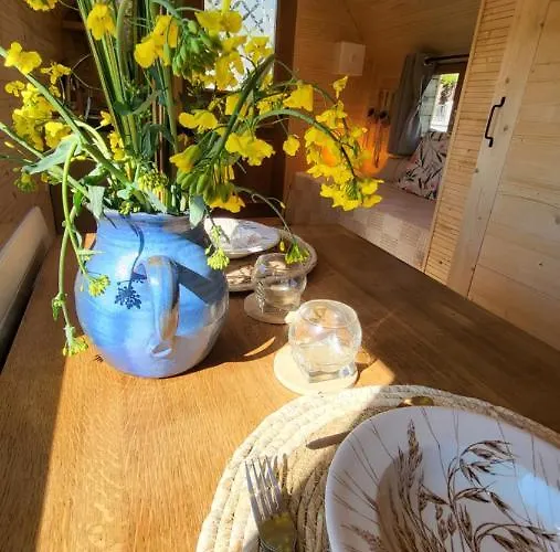 De La Roulotte De L'epine Dallon